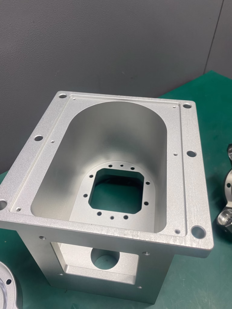 how do cnc machines function