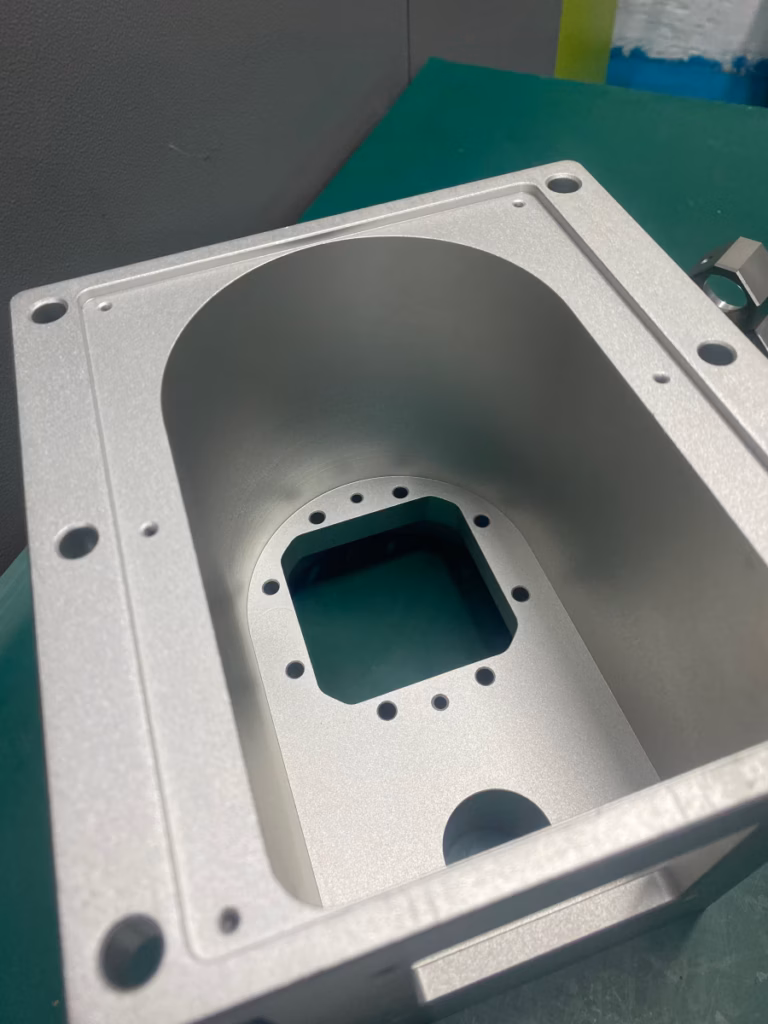 Jasic Tig 315 features for superior welding results on an AC/DC TIG set